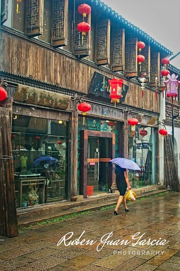 Rainy street scene, suzhou china